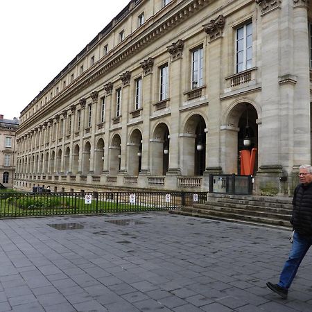 B&B Le Miroir Aux Fees Bordeaux Buitenkant foto