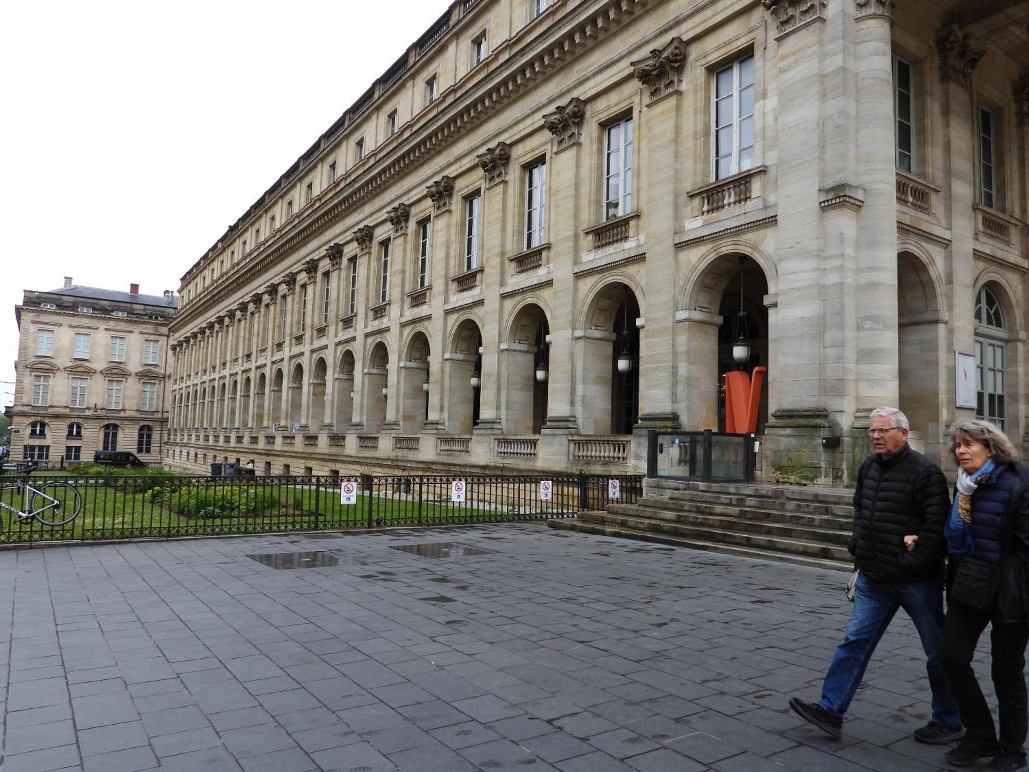 B&B Le Miroir Aux Fees Bordeaux Buitenkant foto